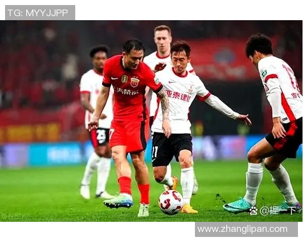 球迷炸锅:中超这一行为引热议! 球迷炸锅:中超这一行为引热议!